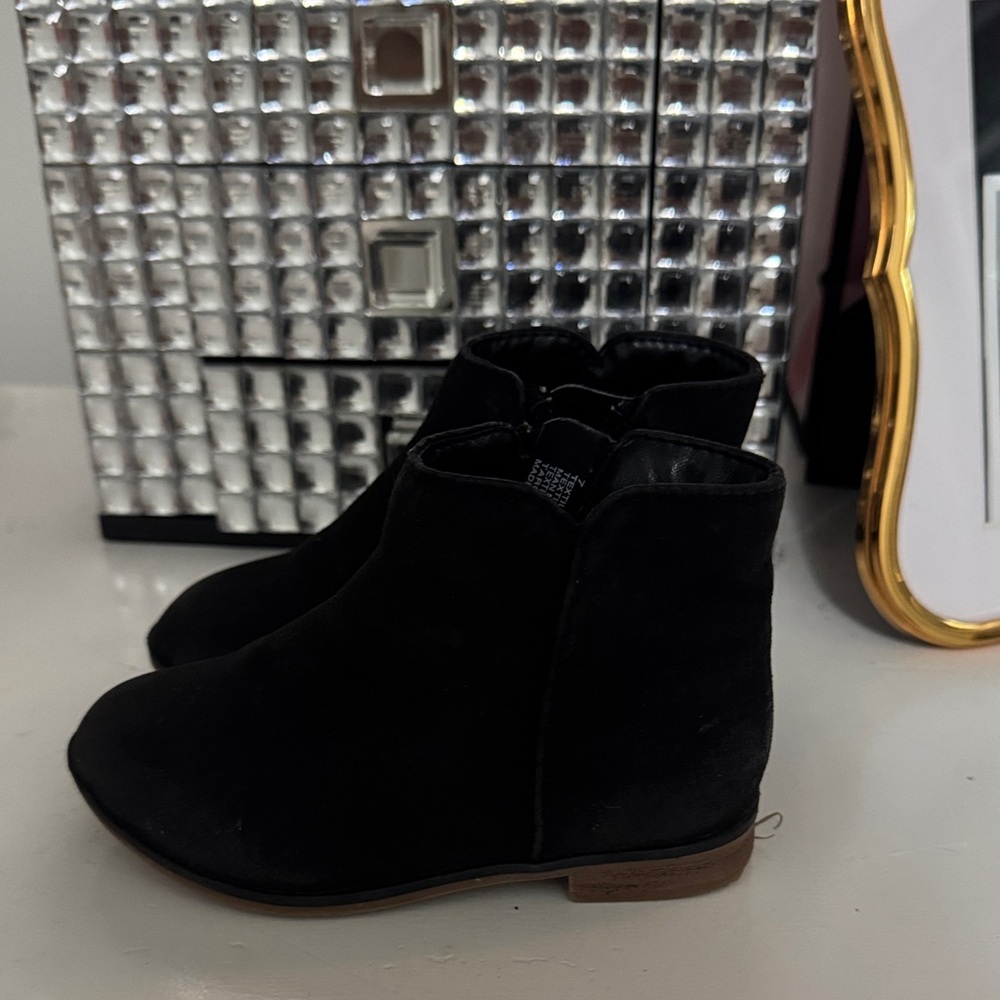 Elegant Black Ankle Boots for baby